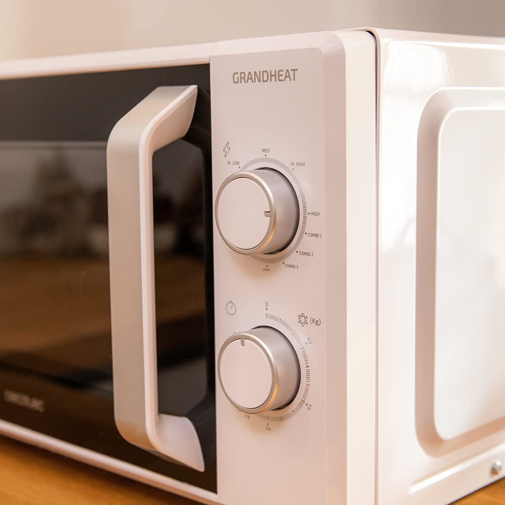 Cecotec ProClean 3010 Microwave, 700 W, 20 L Capacity, Ready2Clean Coating, 3DWave Technology, Defrost Mode, 6 Power Levels, Timer 30 mins