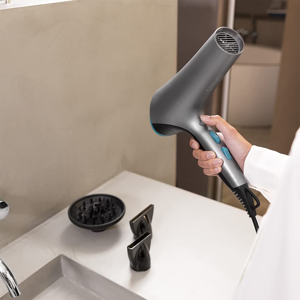 Cecotec Bamba IoniCare 5200 Aura Black Ionic Hair Dryer. 2300W, Concentrator and Diffuser, Frizz Free Hair, DC Motor, Real Ion, High Air Flow, 2 Speeds and 3 Temperatures