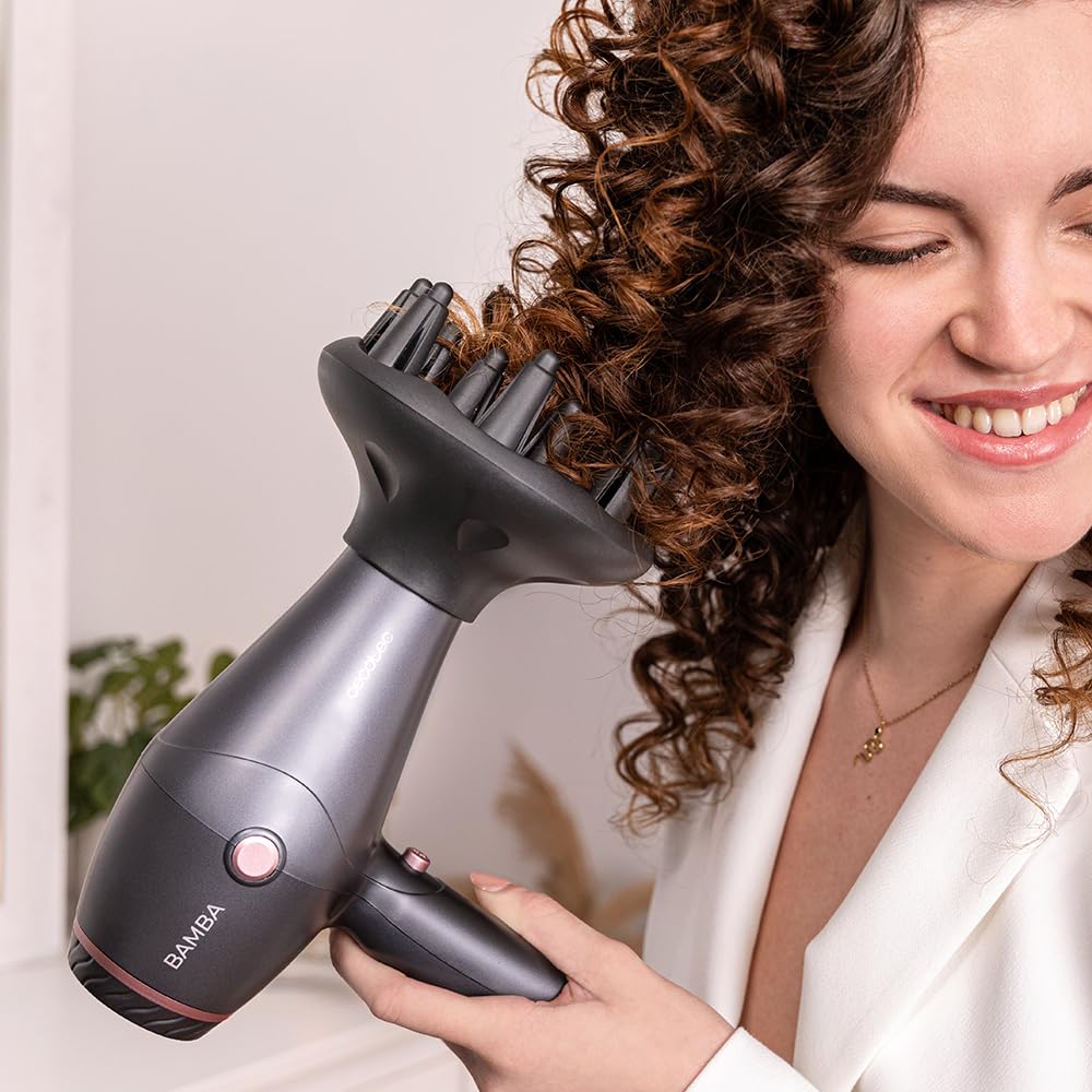 Cecotec Bamba IoniCare 5200 Aura Black Ionic Hair Dryer. 2300W, Concentrator and Diffuser, Frizz Free Hair, DC Motor, Real Ion, High Air Flow, 2 Speeds and 3 Temperatures