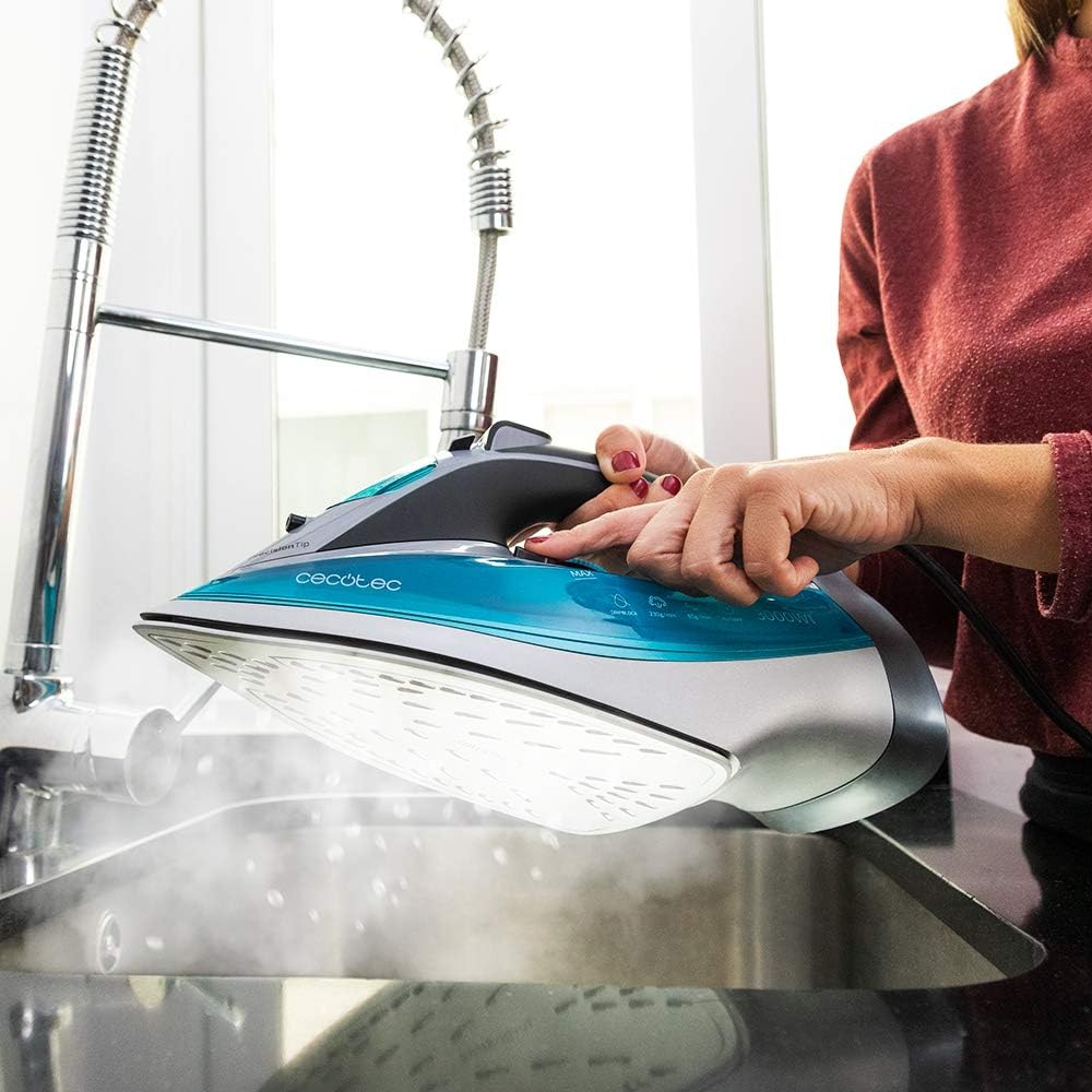 Cecotec Clothes Iron Vapor Fast-Furious 5010 Vital, Turbo Slide Aluminium Sole, Continuous Steam 55 g/min, Steam Stroke 200 g/min, Temperature Regulator, Anti-Drip, 2600 W