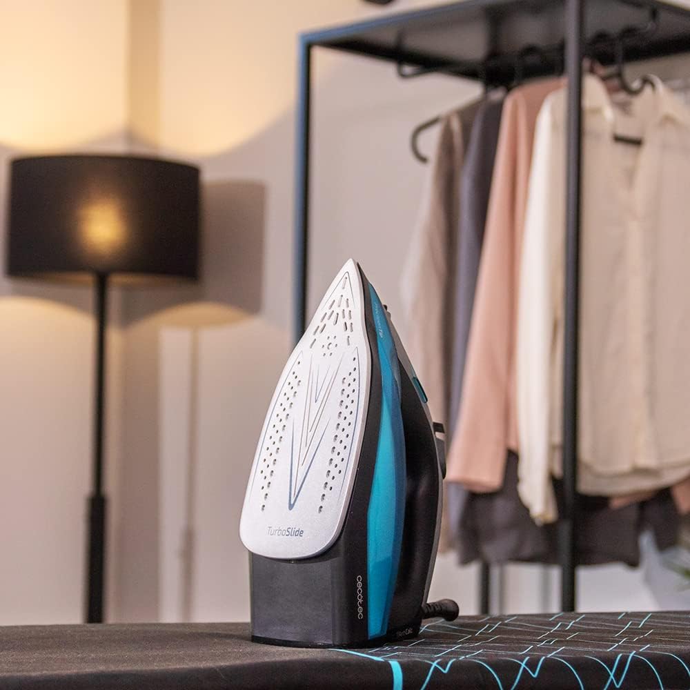 Cecotec Clothes Iron Vapor Fast-Furious 5010 Vital, Turbo Slide Aluminium Sole, Continuous Steam 55 g/min, Steam Stroke 200 g/min, Temperature Regulator, Anti-Drip, 2600 W