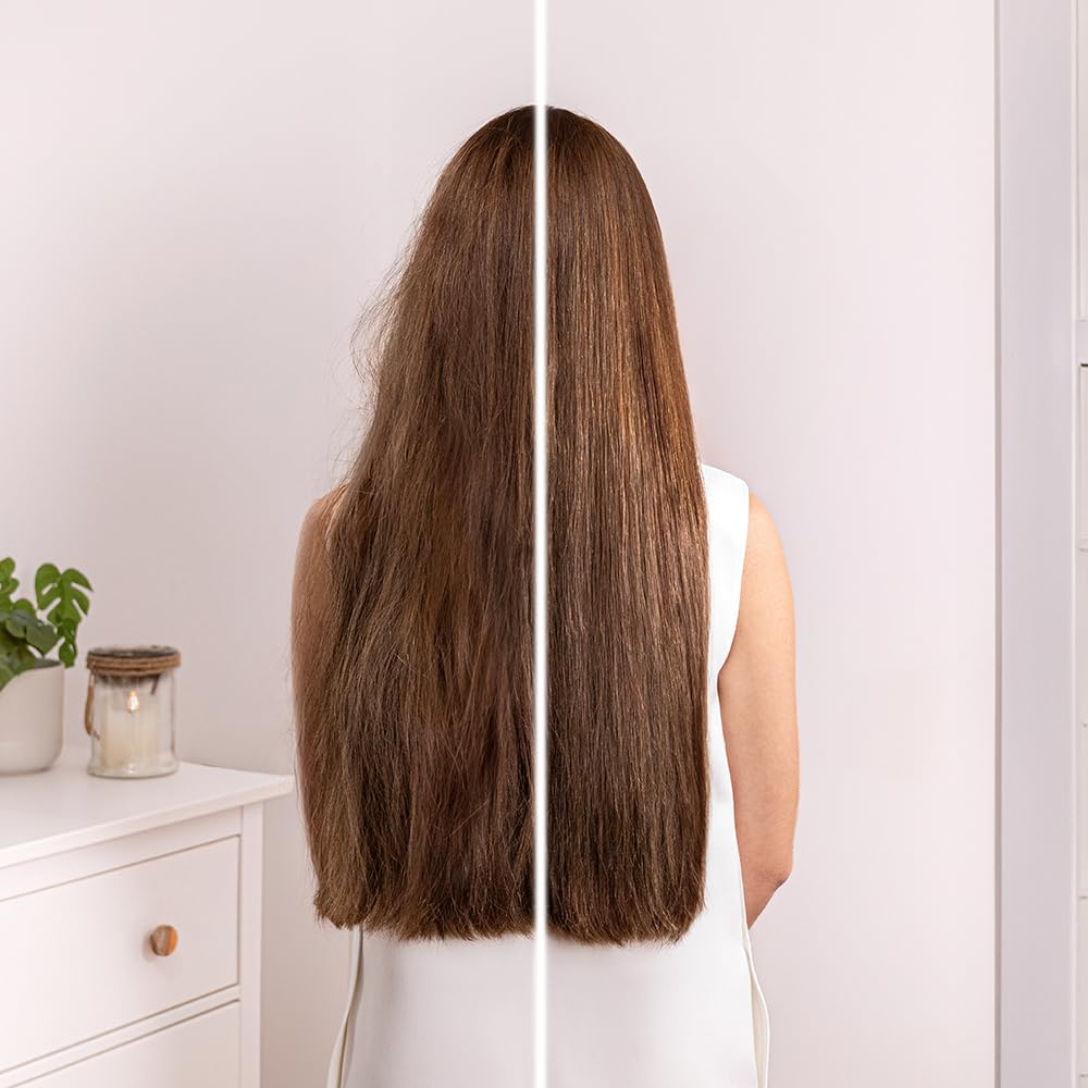 Cecotec Bamba IoniCare 5200 Aura Black Ionic Hair Dryer. 2300W, Concentrator and Diffuser, Frizz Free Hair, DC Motor, Real Ion, High Air Flow, 2 Speeds and 3 Temperatures