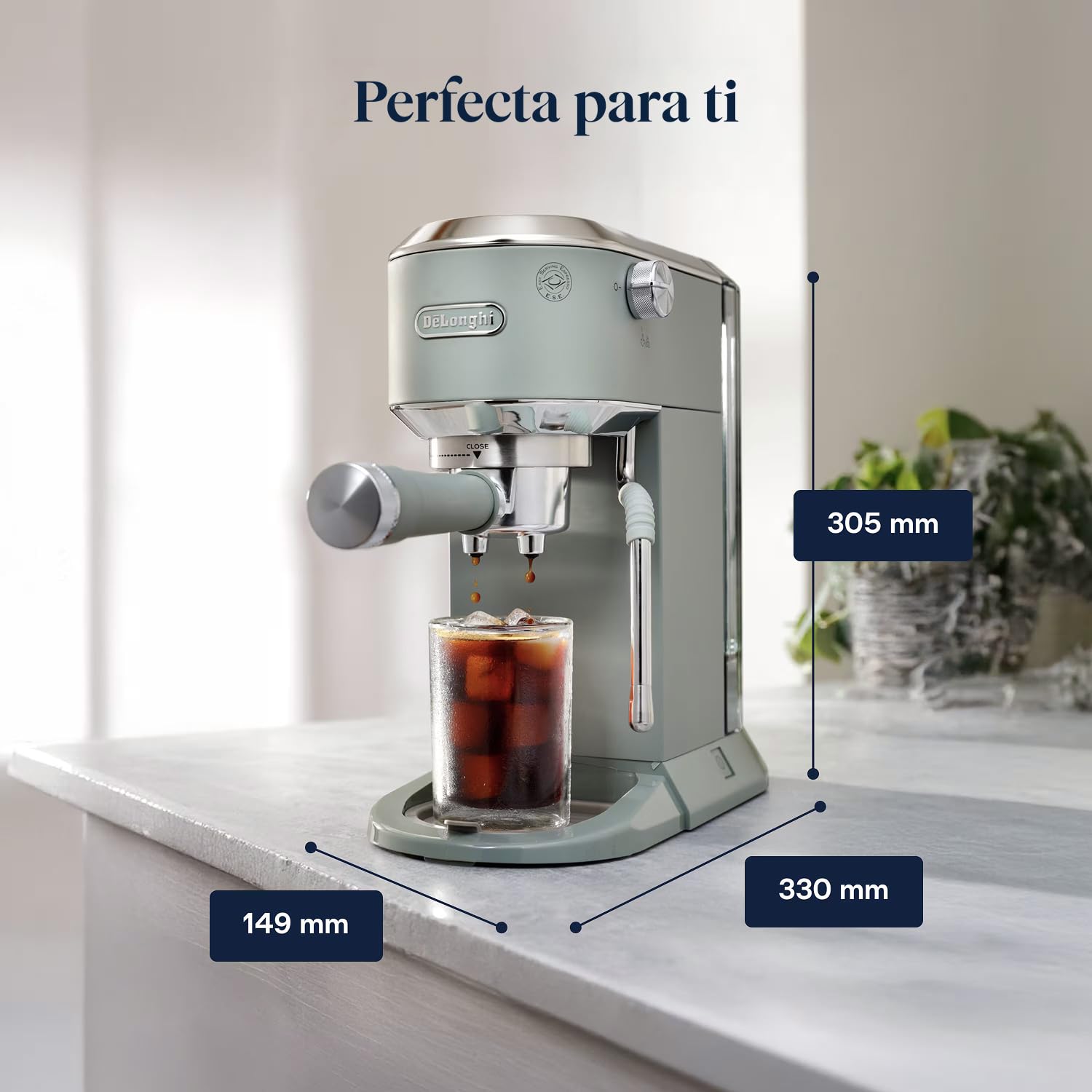 De'Longhi Dedica – Stainless Steel Pump Coffee Maker for Ground Coffee or Single Serve Coffee Maker, Espresso and Cappuccino, 1.3 Liter Reservoir, Anti-Drip System, EC685.BK, Black