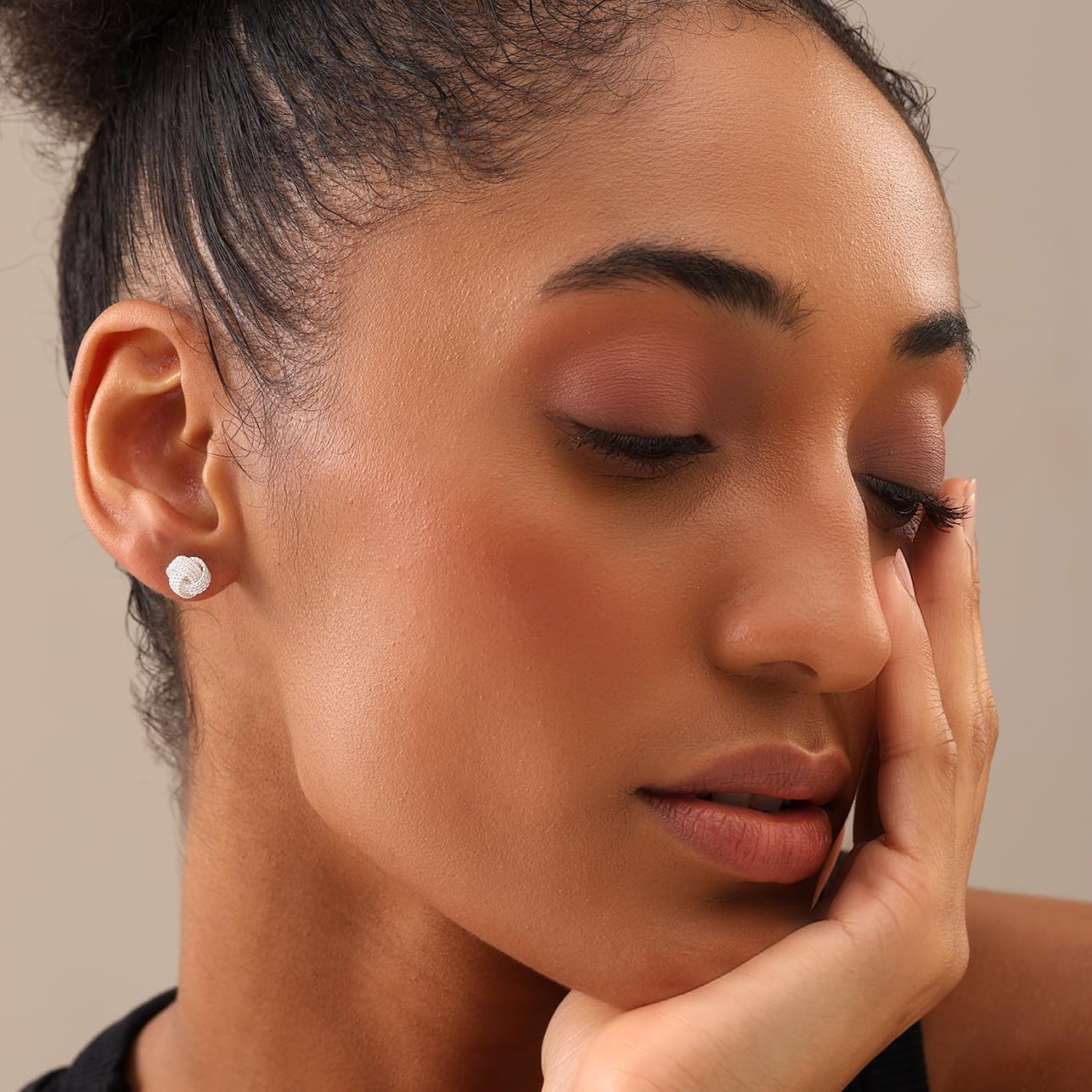 LeCalla Italian Silver Jewelry Stud Earring Twisted Design Wire Love Knot for Women