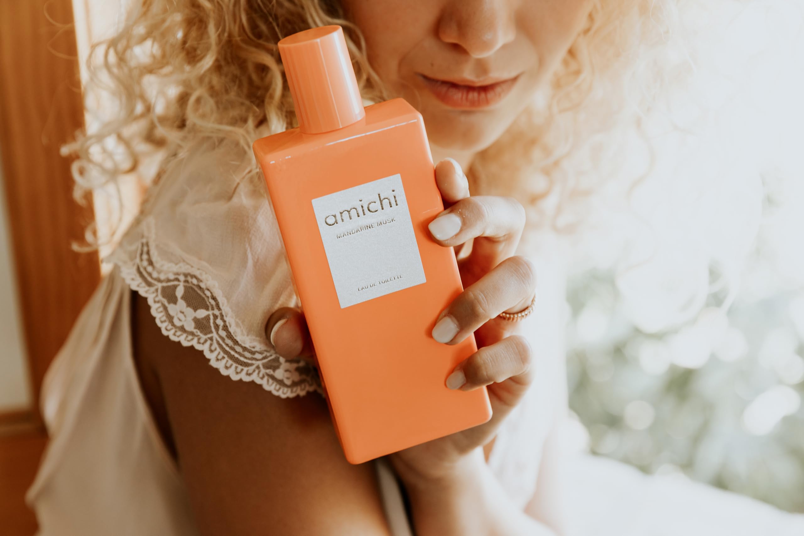 AMICHI - Mandarine Musk, Women's Gift Box, 75 ml Cologne + Body Wash 75 ml + Body Lotion 75 ml, Women's Eau de Toilette, Sweet and Citrus Fragrance, Long Lasting Extravagant Scent