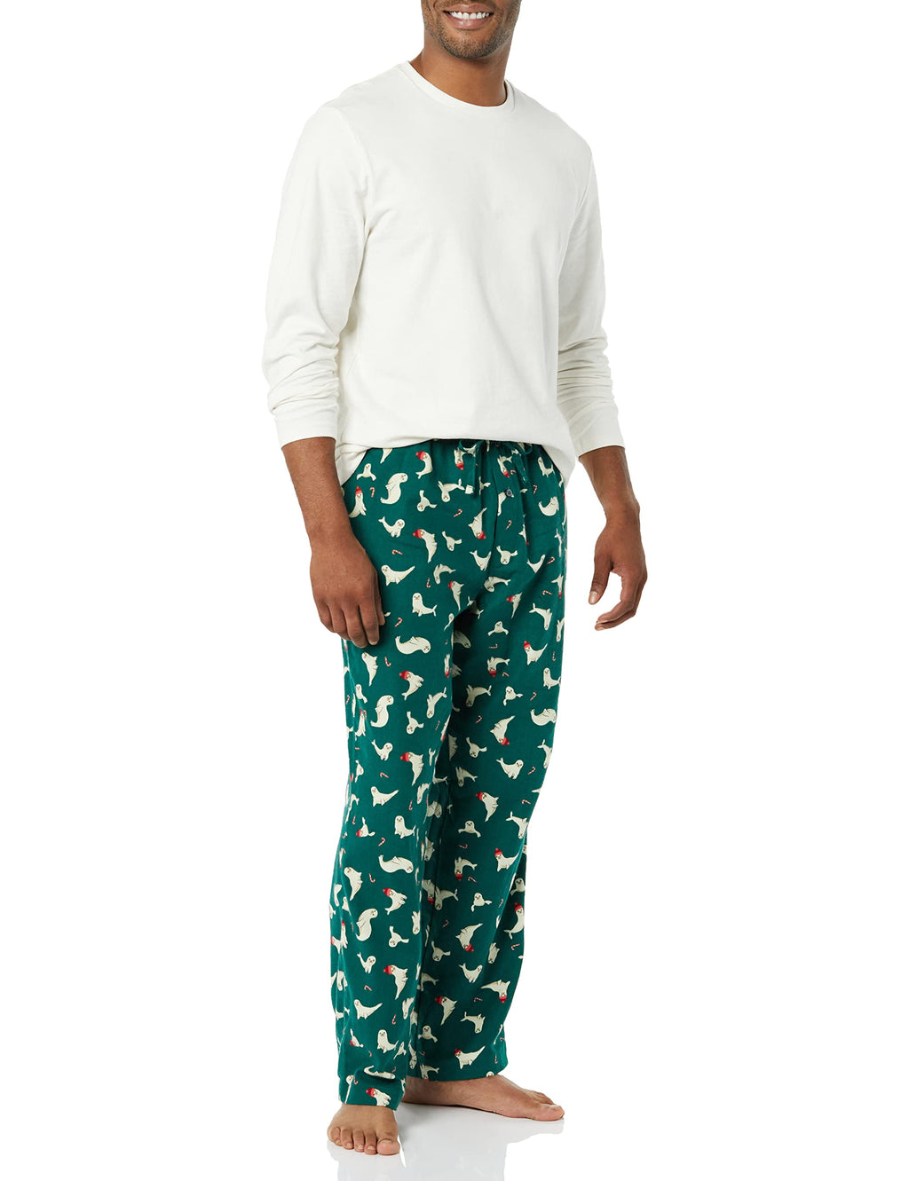 Amazon Essentials Men's Soft Flannel Pajama Set (Available in Plus Size)