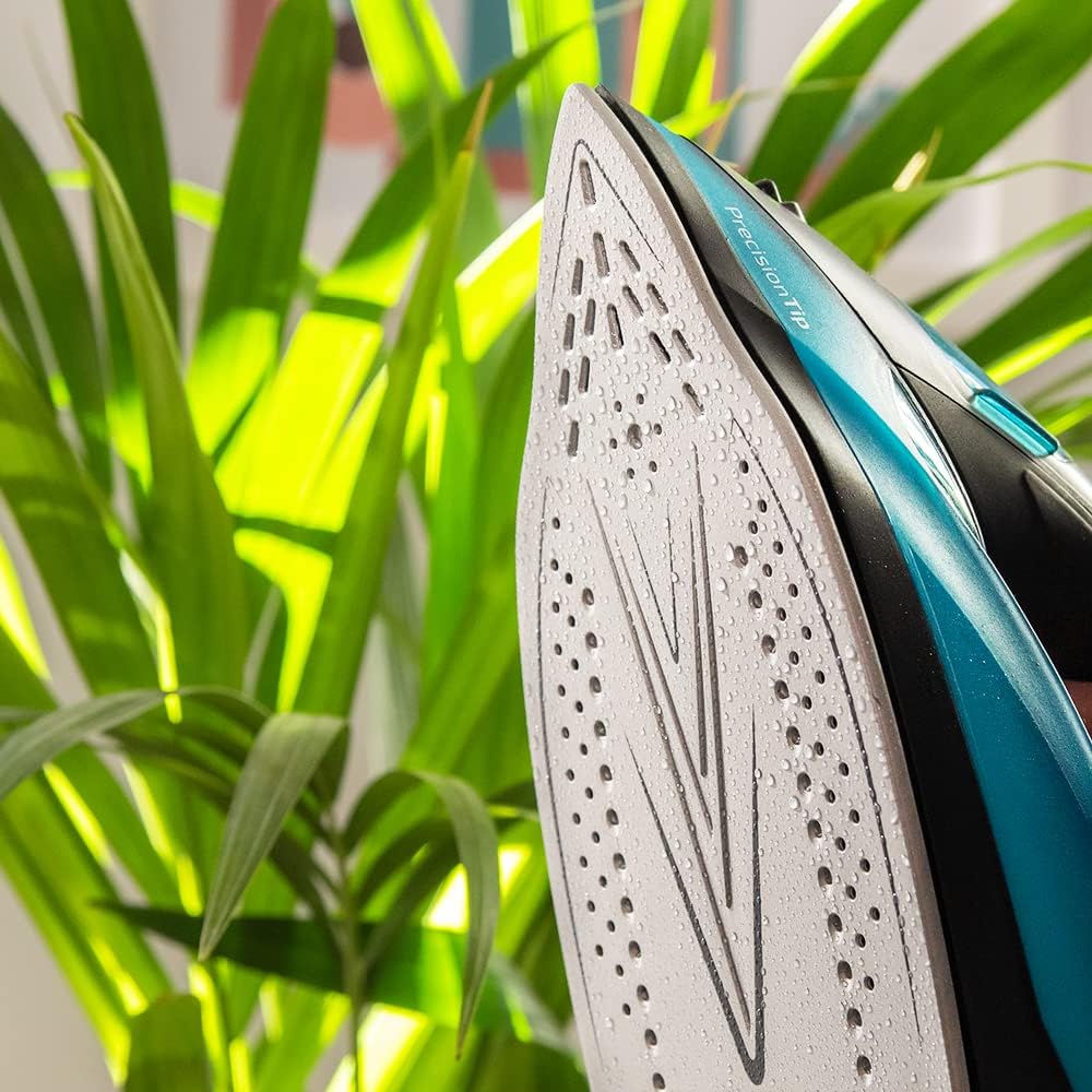 Cecotec Clothes Iron Vapor Fast-Furious 5010 Vital, Turbo Slide Aluminium Sole, Continuous Steam 55 g/min, Steam Stroke 200 g/min, Temperature Regulator, Anti-Drip, 2600 W