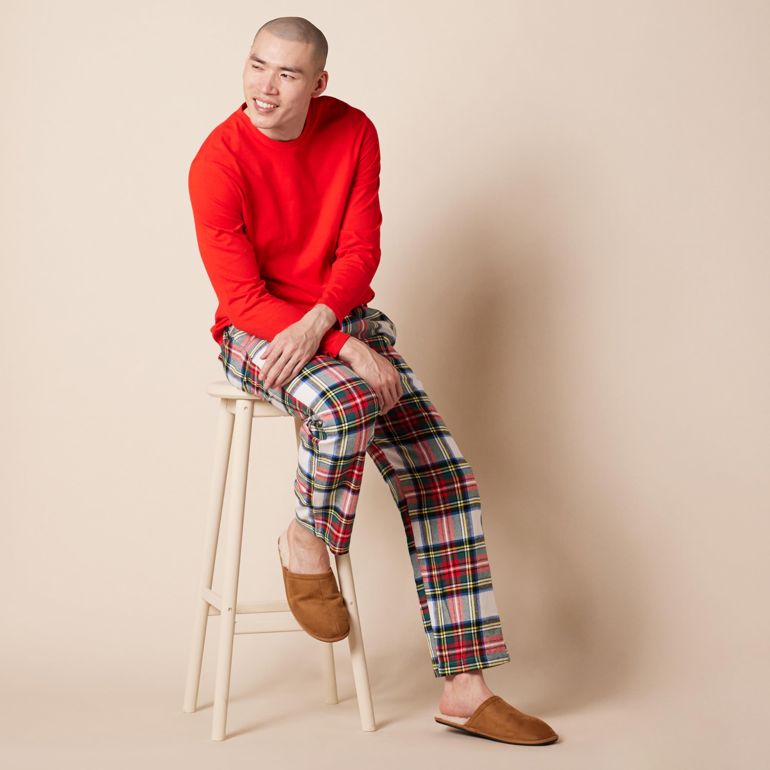 Amazon Essentials Men's Soft Flannel Pajama Set (Available in Plus Size)