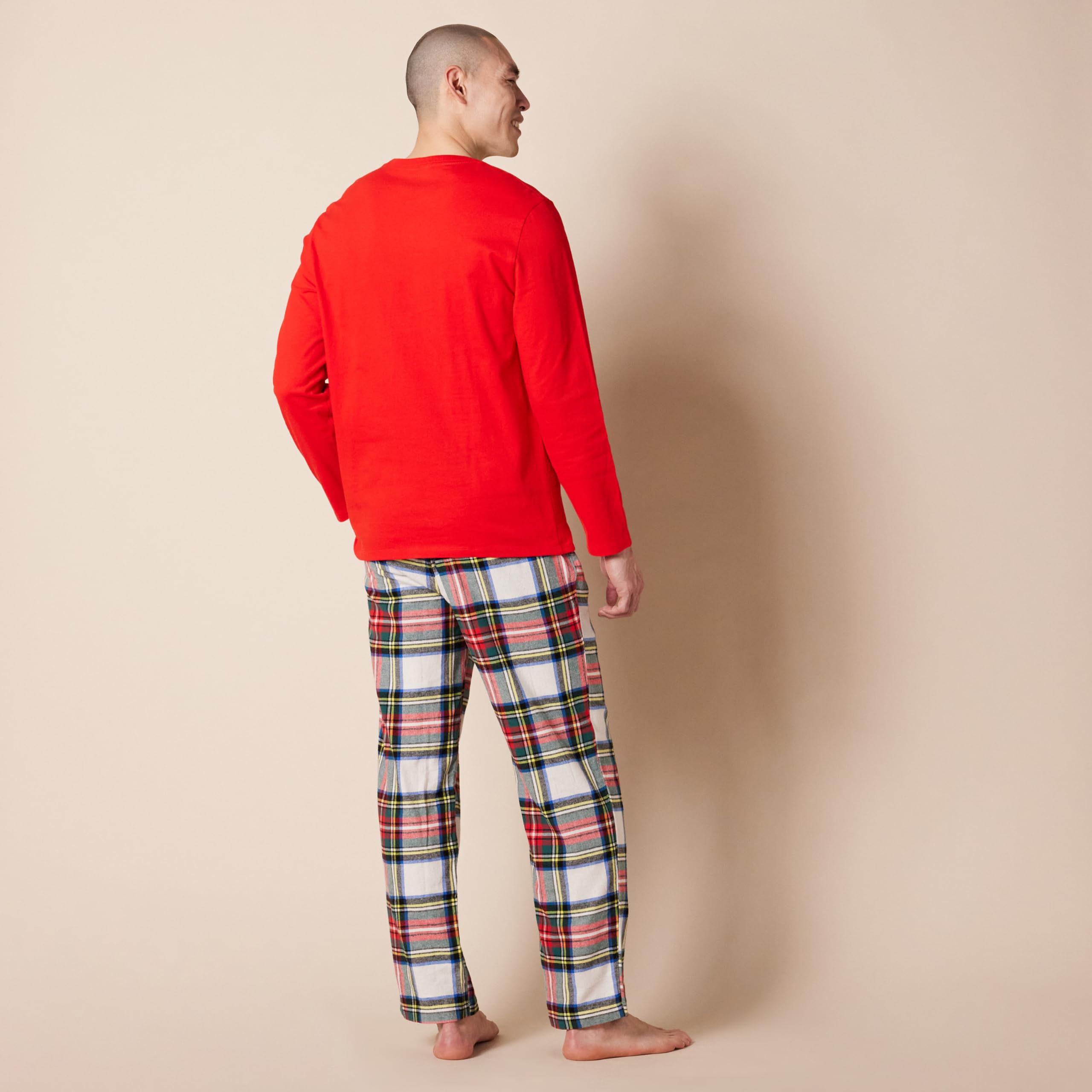 Amazon Essentials Men's Soft Flannel Pajama Set (Available in Plus Size)