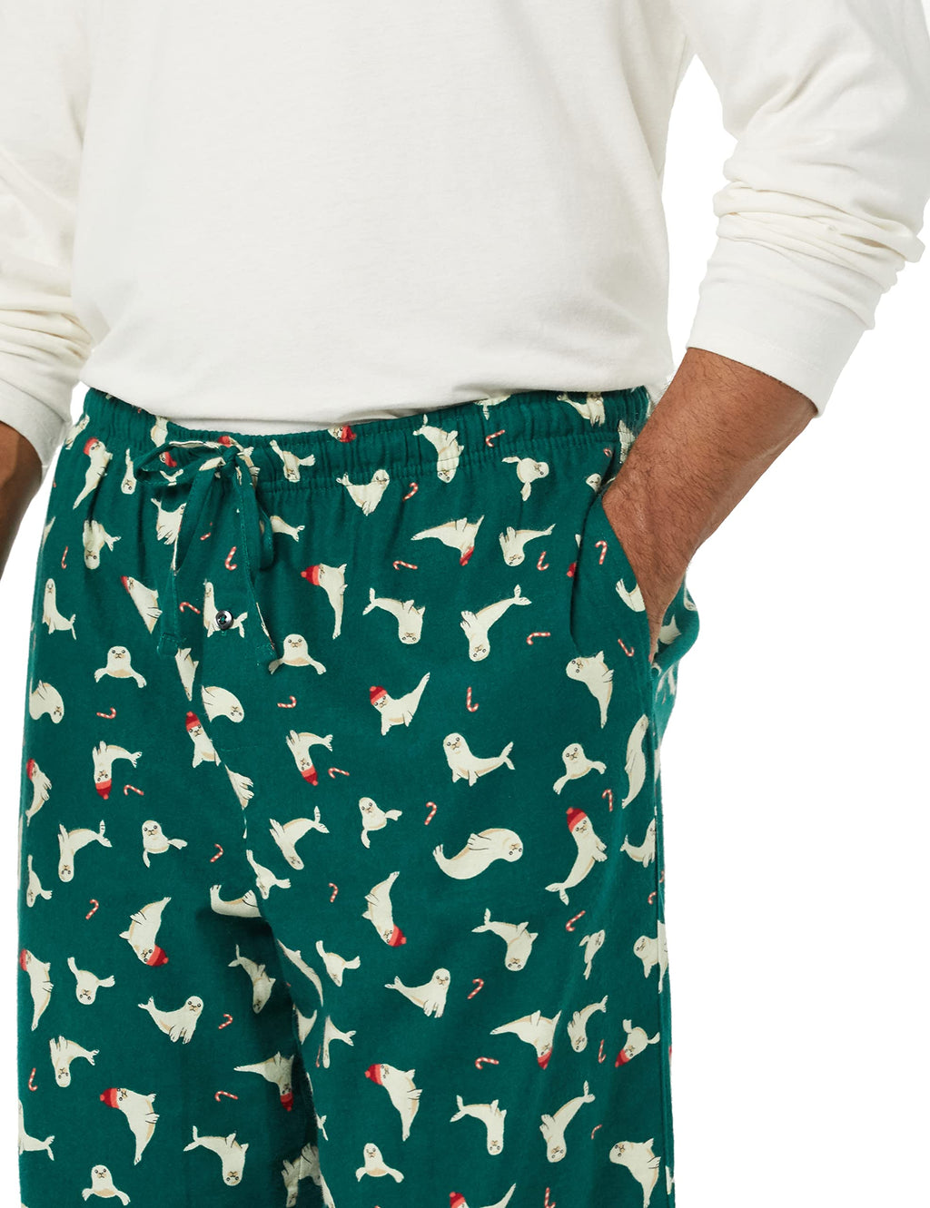 Amazon Essentials Men's Soft Flannel Pajama Set (Available in Plus Size)