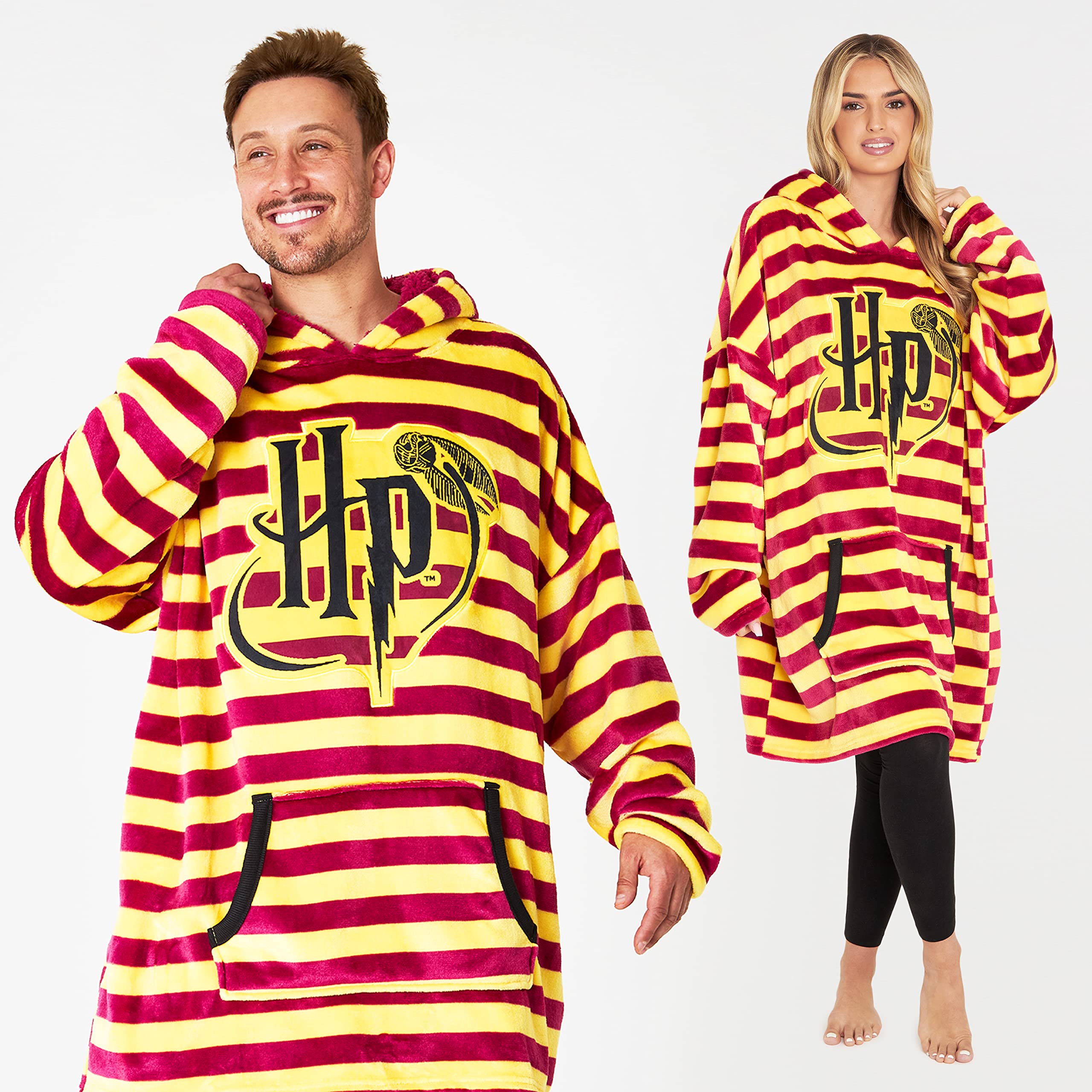 Harry Potter Women's Sweatshirt, Fleece Blanket Robe, Women's Oversized Sweatshirt with Fleece Hood, Original Gifts for Women
