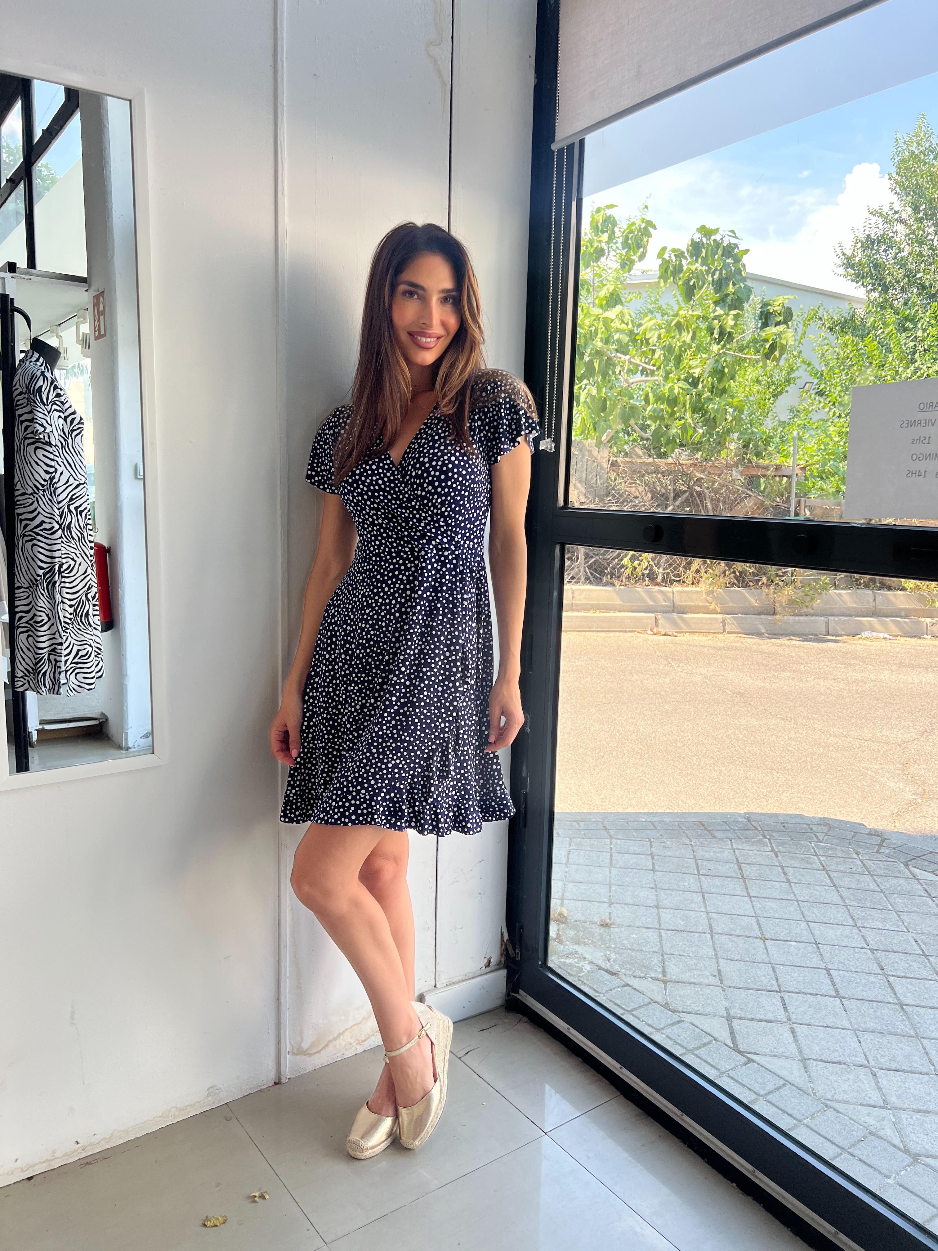 Vestido corto wrap topos estampado topitos fondo marino